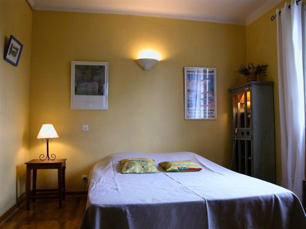 Chambres D'Hotes Saint Veredeme Pujaut Екстер'єр фото