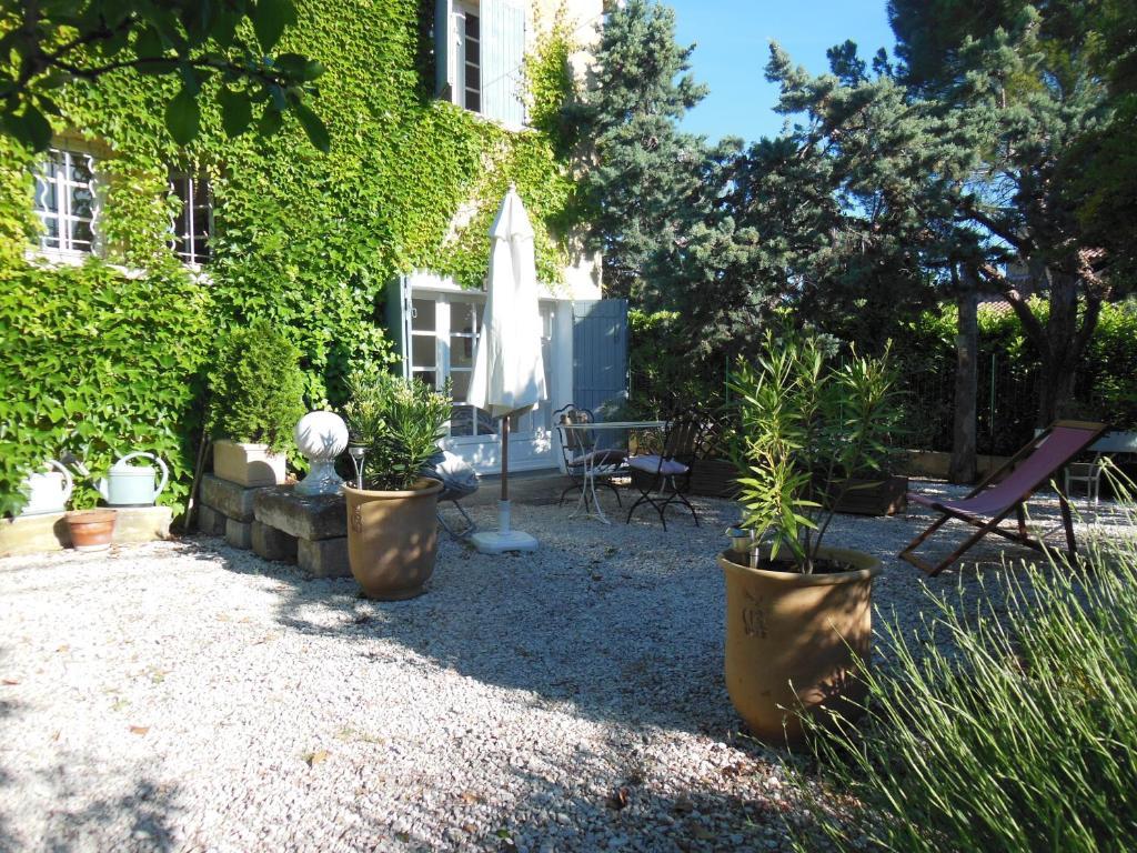 Chambres D'Hotes Saint Veredeme Pujaut Екстер'єр фото